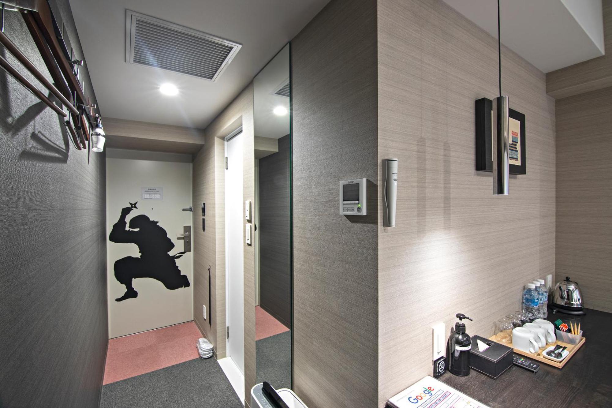 Hotel Ninja Black Kyoto Bagian luar foto